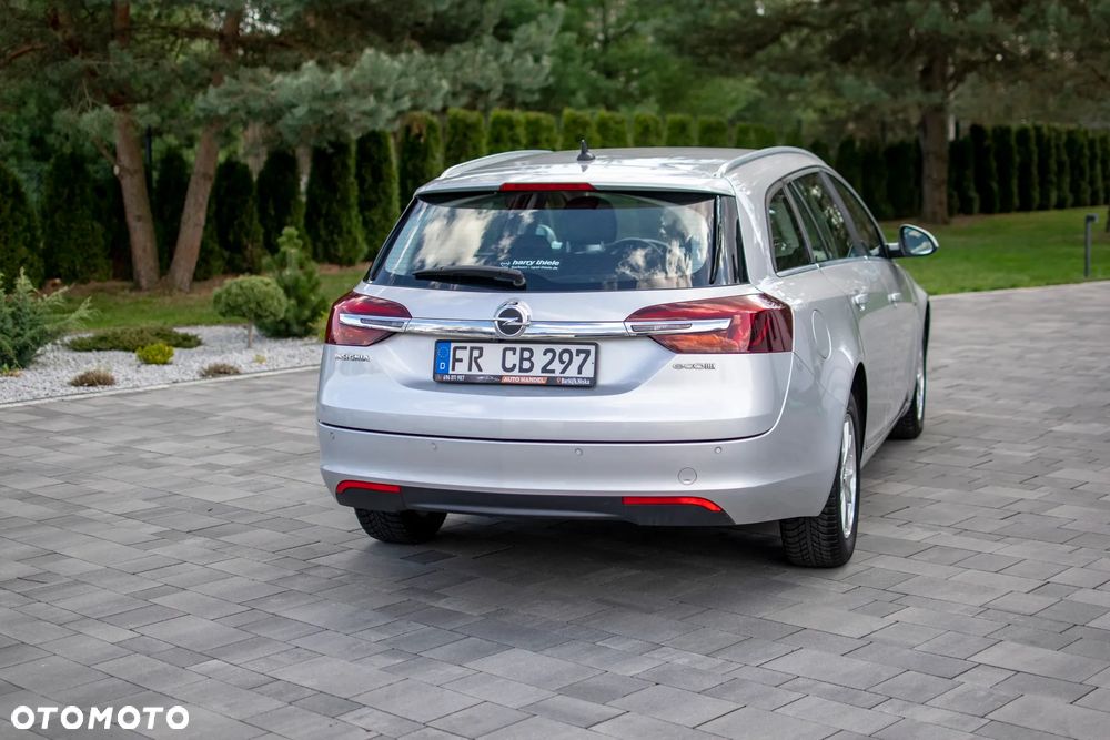 Opel Insignia - 18