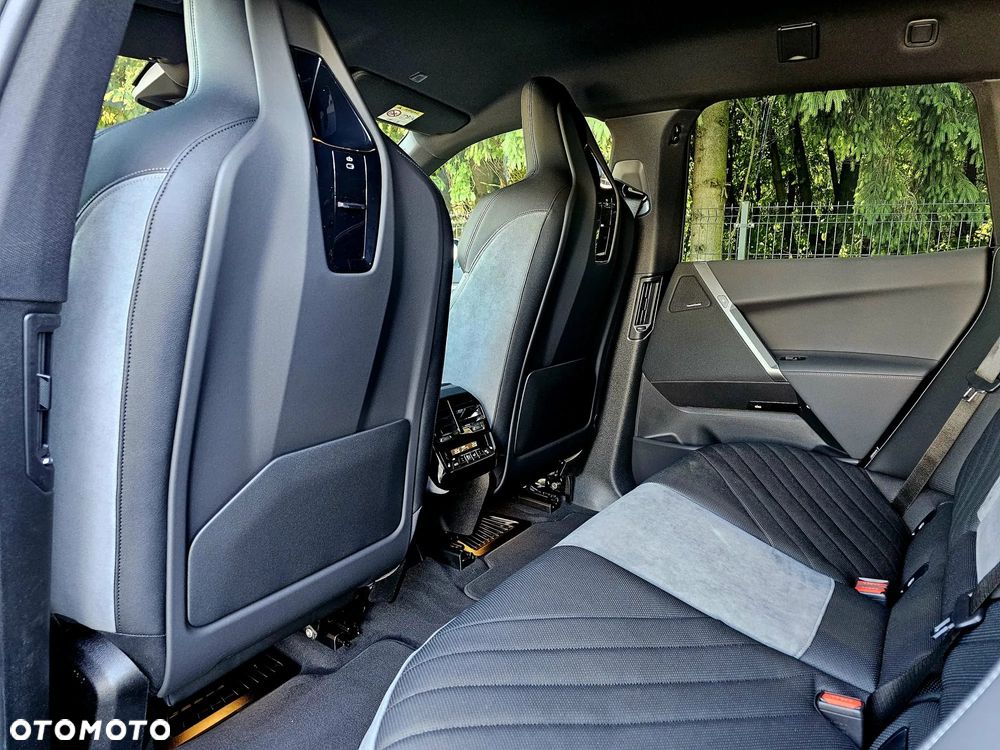 BMW iX xDrive45 100.6kWh - 28