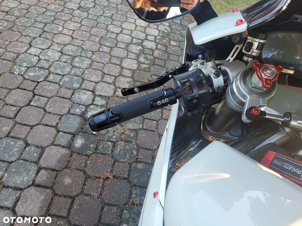 Ducati 848 - 28