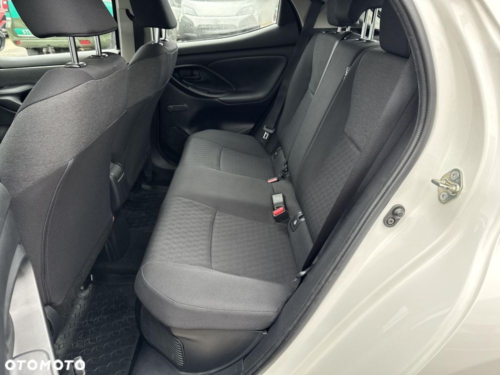 Toyota Yaris Hybrid 1.5 Comfort - 12