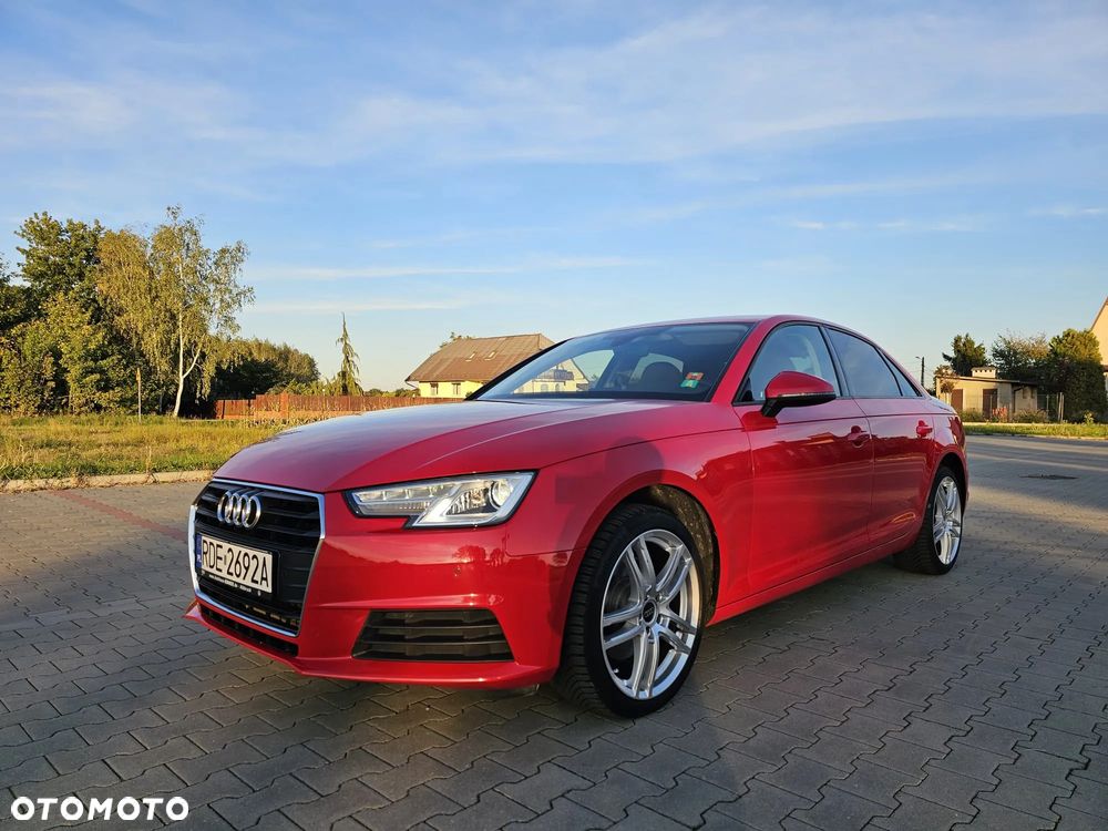 Audi A4 Limousine - 2