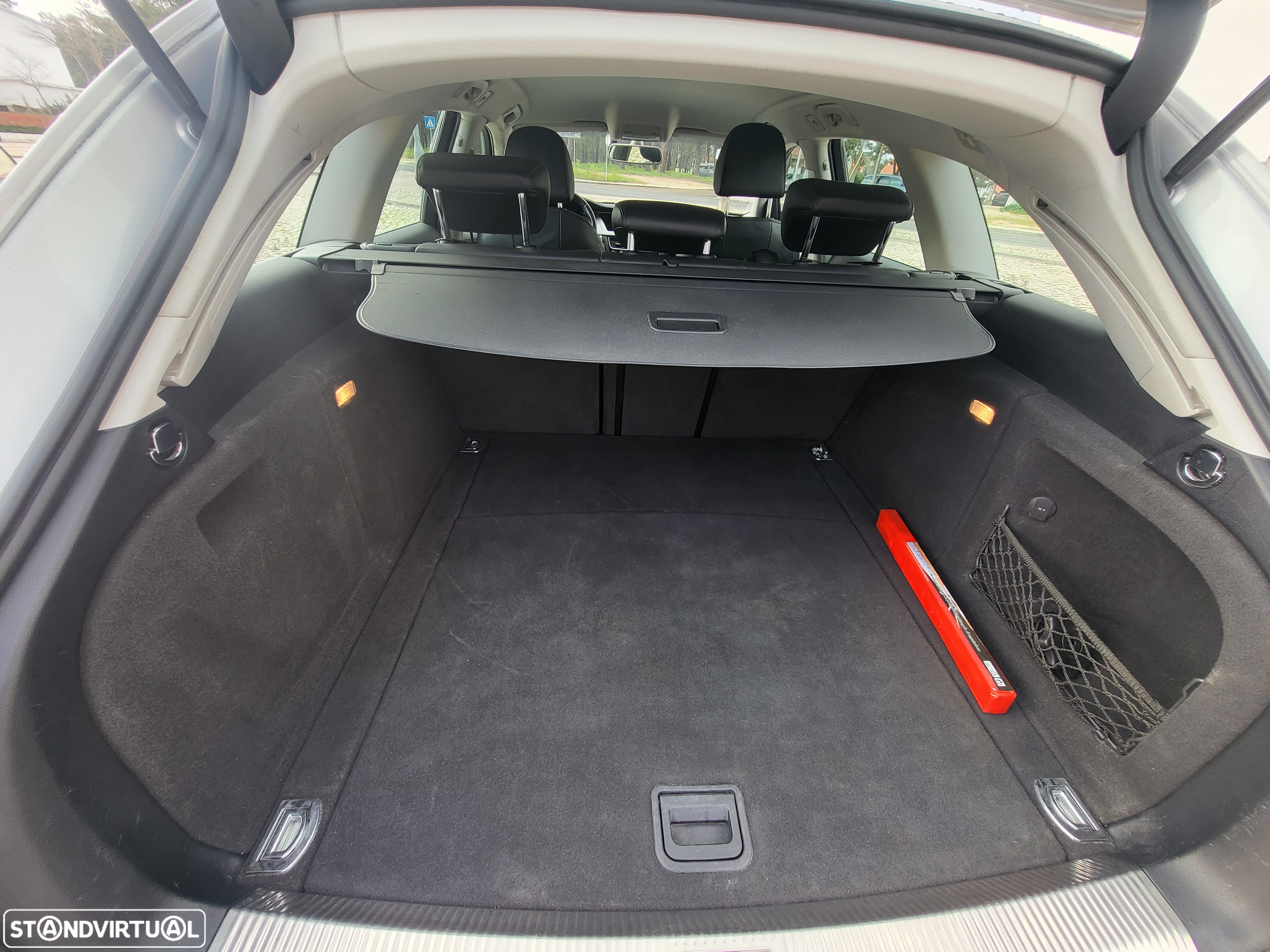 Audi A4 Avant 2.0 TFSI quattro S tronic Ambiente - 13