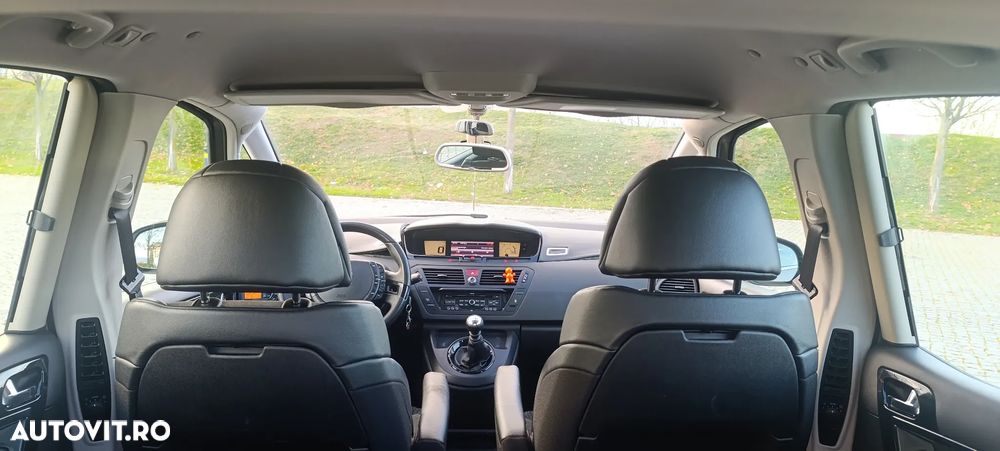 Citroën C4 Picasso 2.0 HDi FAP Exclusive - 16