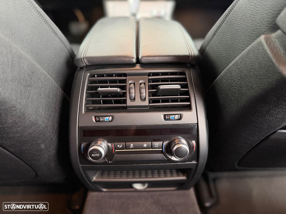 BMW 535 d Pack M Auto - 14