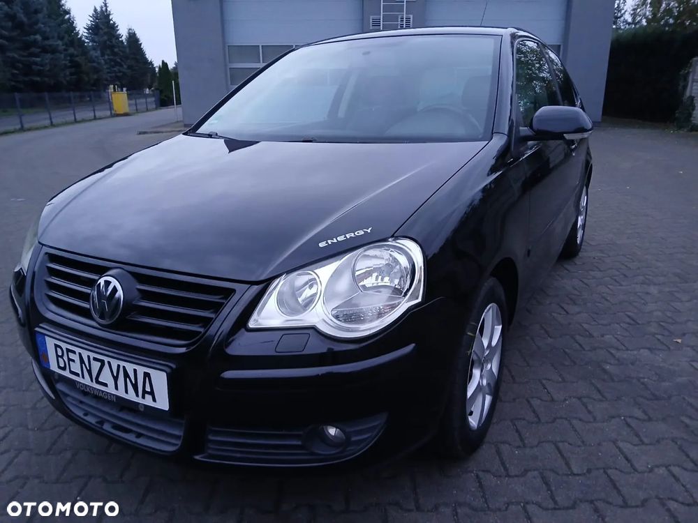 Volkswagen Polo - 1