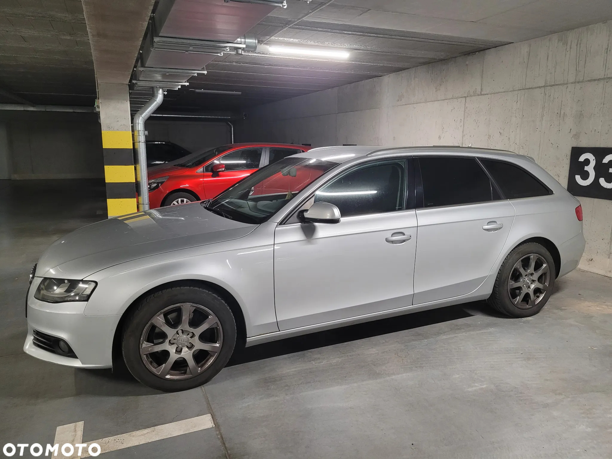 Audi A4 Avant 2.0 TDI - 4