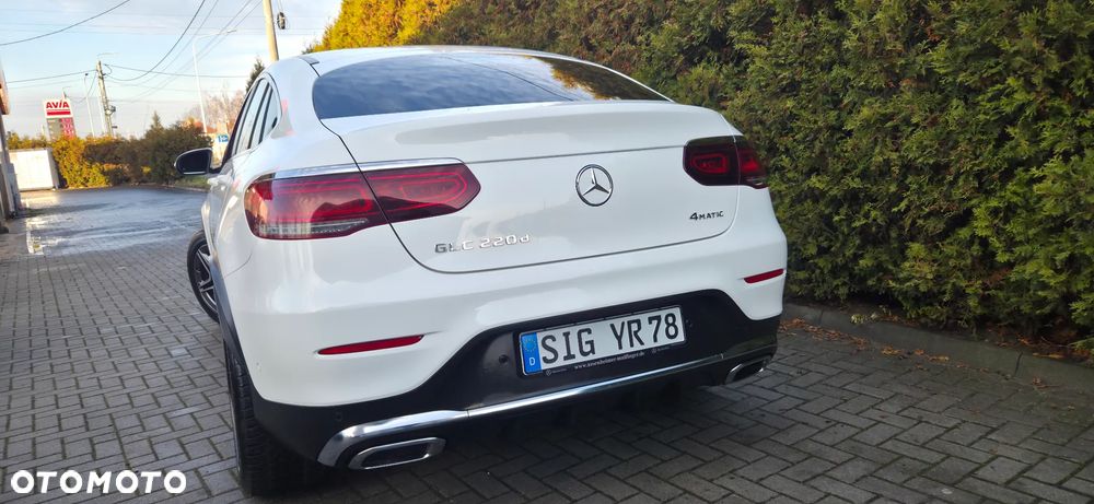 Mercedes-Benz GLC 220 d 4Matic 9G-TRONIC AMG Line - 10