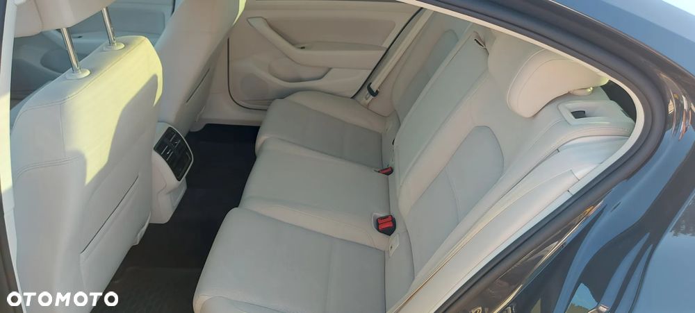 Volkswagen Passat 1.8 TSI BMT Comfortline DSG - 13