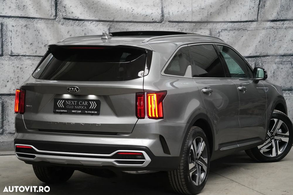 Kia Sorento 2.2 CRDi DCT8 AWD Platinum - 4