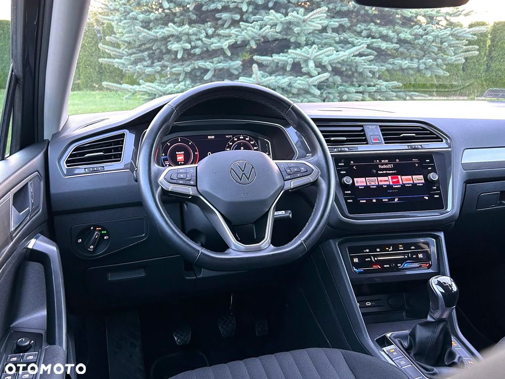 Volkswagen Tiguan Allspace 2.0 TDI SCR IQ Drive 7os - 17