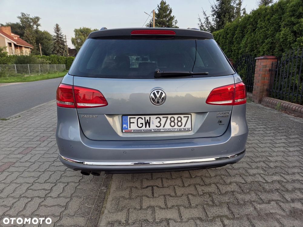 Volkswagen Passat - 8
