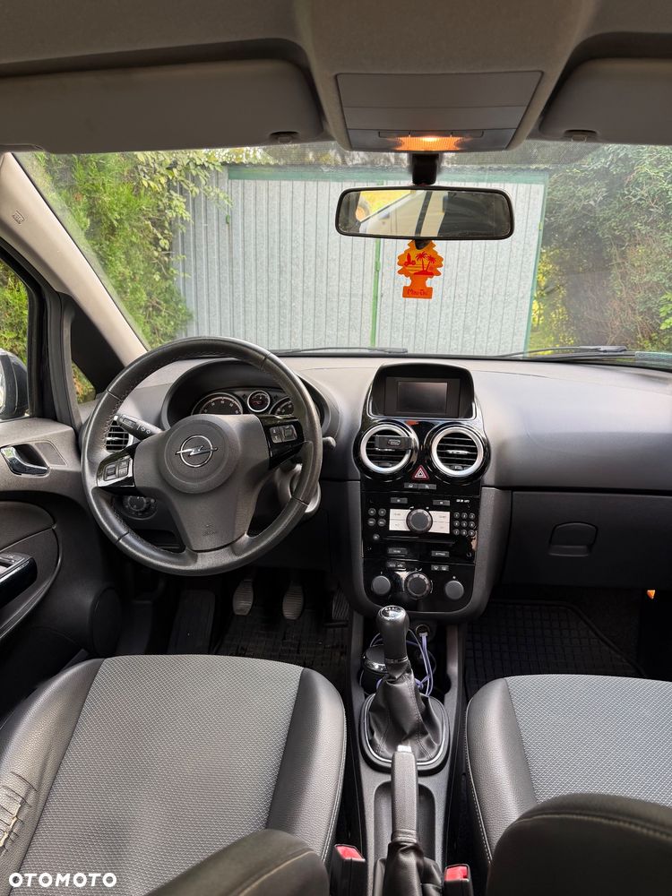 Opel Corsa - 7