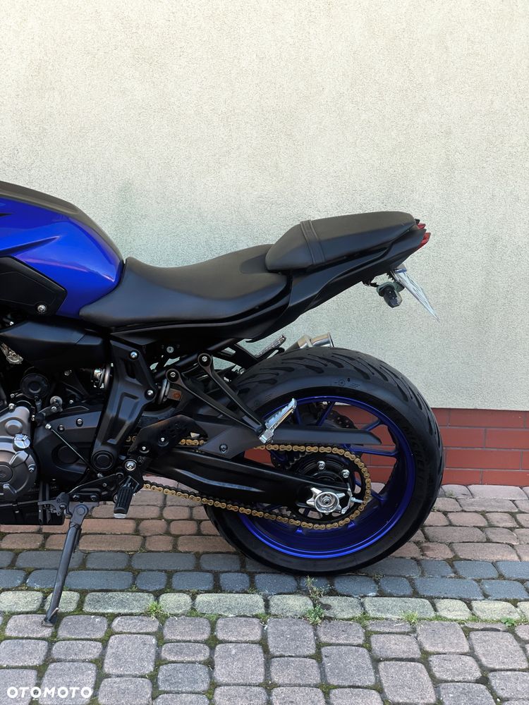 Yamaha MT - 17