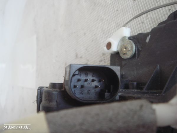 Fecho Da Porta Trás Dto Bmw 3 (E46) - 4