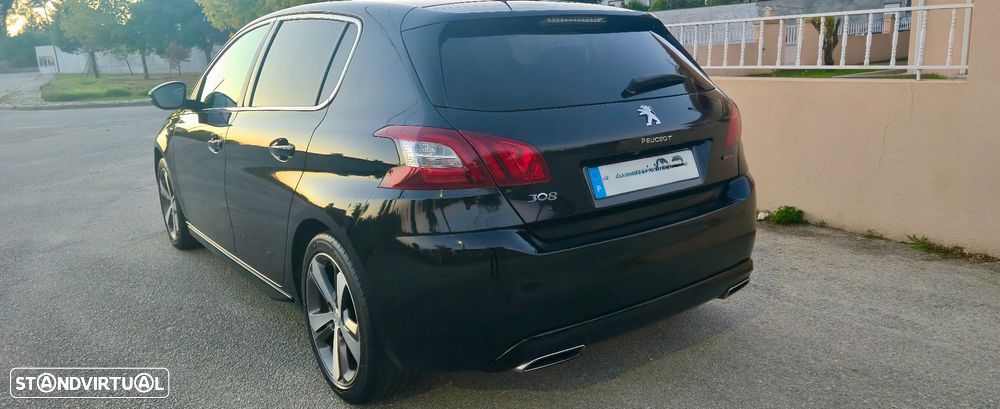 Peugeot 308 1.2 PureTech GT Line - 24