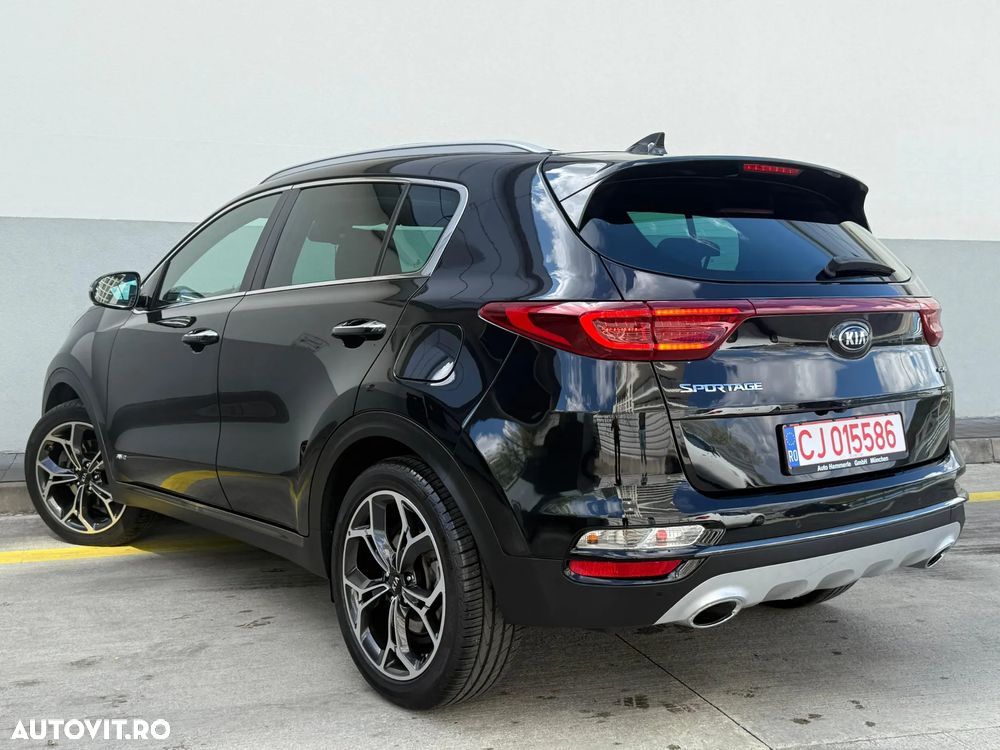 Kia Sportage 2.0 CRDI AWD Eco-Dynamics+ (48V M-H) Aut. GT LINE - 4