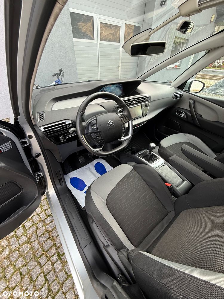 Citroën C4 Picasso 1.6 e-HDi Exclusive - 10