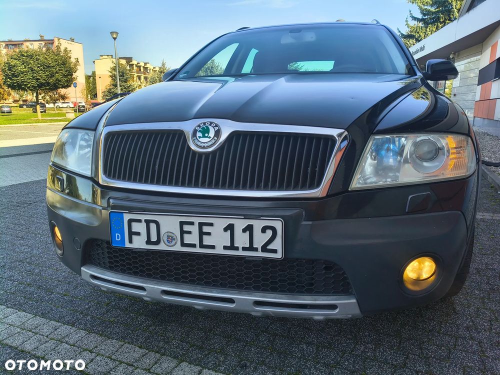 Skoda Octavia 2.0 TDI DPF 4x4 Scout - 31