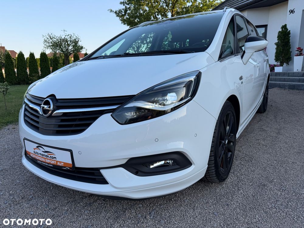 Opel Zafira 2.0 D (CDTI ecoFLEX) Start/Stop Innovation - 11