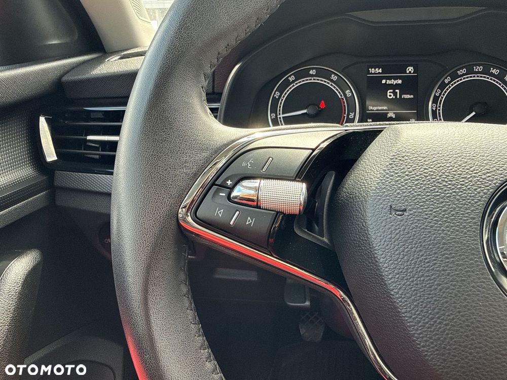 Skoda Kamiq 1.0 TSI Style - 17