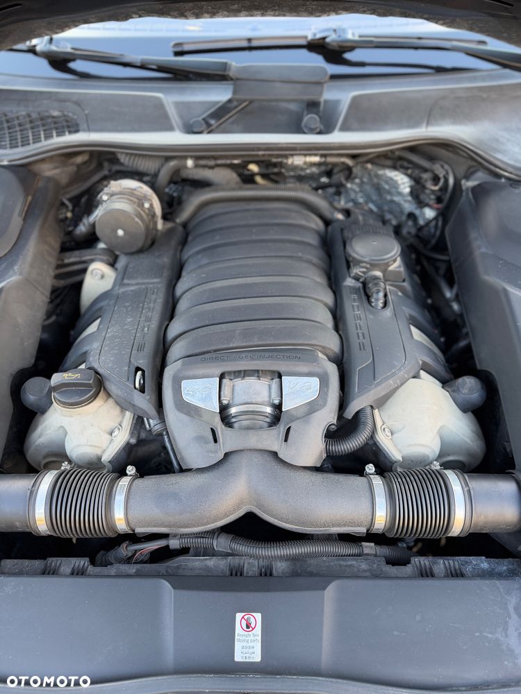 Porsche Cayenne S - 12