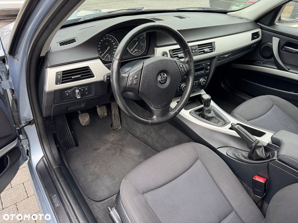 BMW Seria 3 316d Advantage - 10