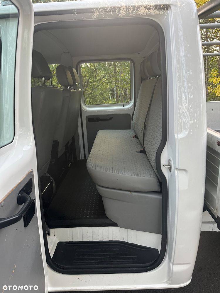 Volkswagen Transporter - 10