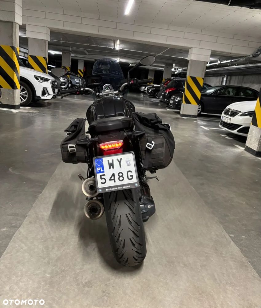 BMW R - 33