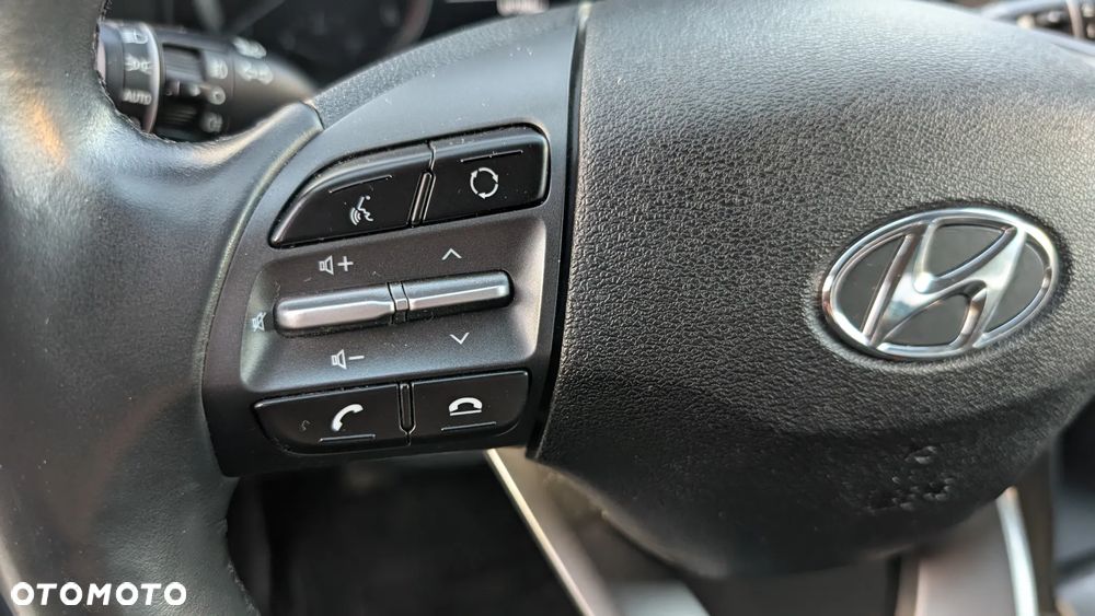 Hyundai Kona 1.0 T-GDI YES!+ - 12