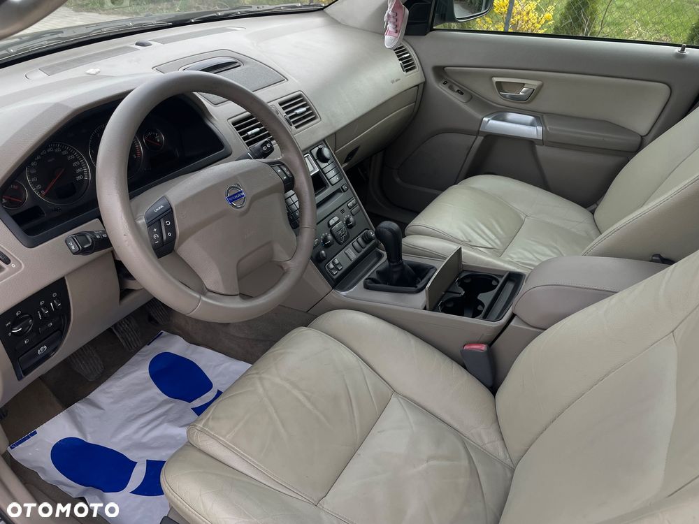 Volvo XC 90 2.4 D5 Kinetic - 7