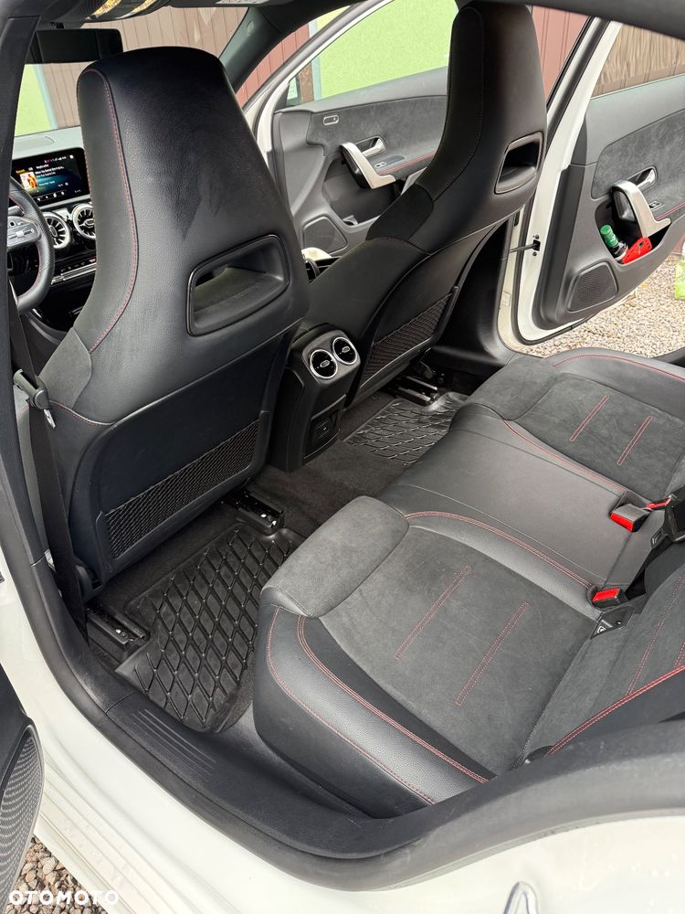 Mercedes-Benz Klasa A 180 AMG Line 7G-DCT - 14