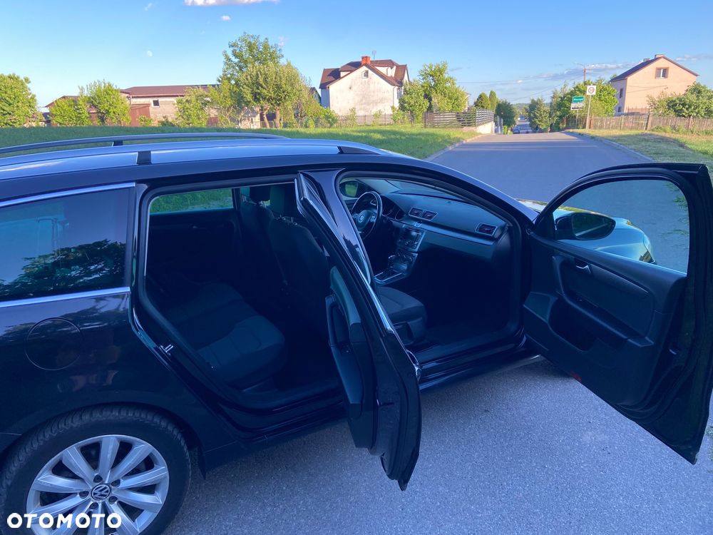 Volkswagen Passat 2.0 TDI Highline DSG - 9