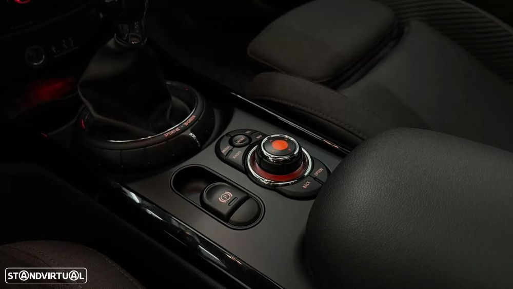 MINI Clubman One D - 26