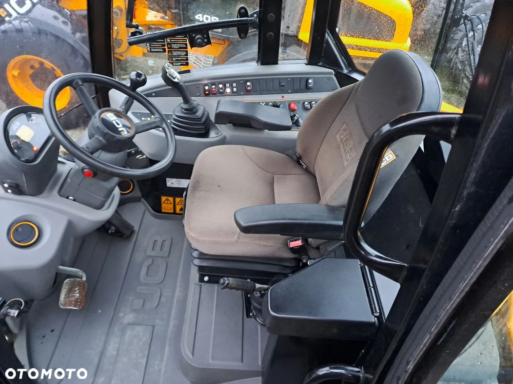JCB 409 SV 2019 ROK Z NIEMIEC TYLKO 1986 MTH / 406 / 407 - 17