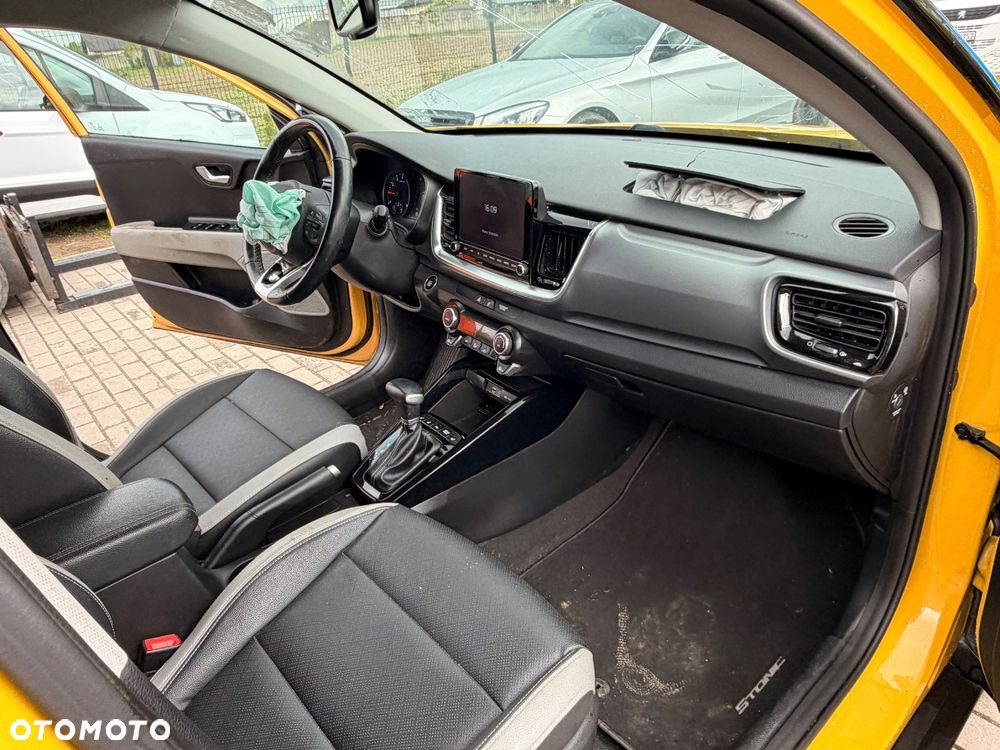 Kia Stonic 1.0 T-GDI OPF Mild Hybrid DCT7 Spirit - 17