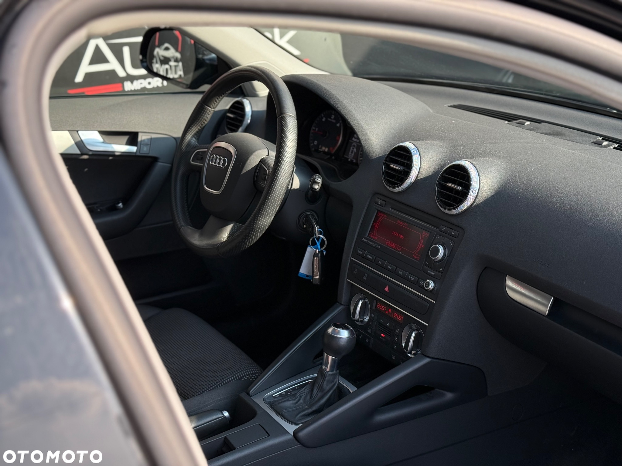 Audi A3 2.0 TDI DPF Attraction S tronic - 32