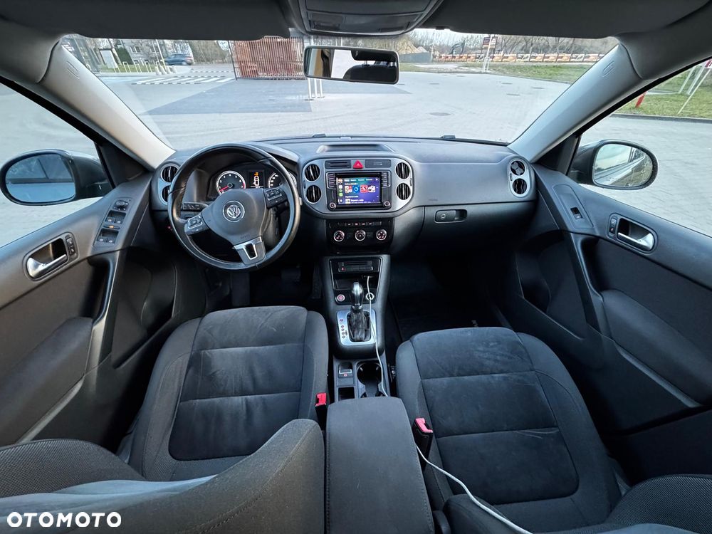Volkswagen Tiguan - 19