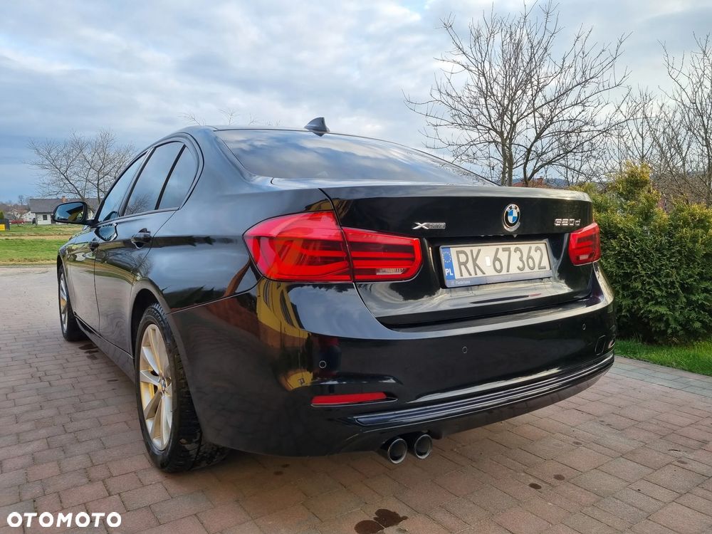 BMW Seria 3 320d xDrive Sport Line - 5