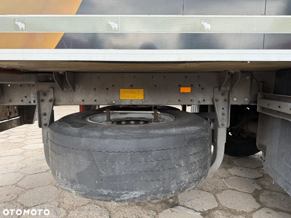 Schmitz Cargobull CARRIER VECTOR 1850 / 7 CM GRUBA ŚCIANA / 4 ZAMKNIĘCIA DRZWI / DRUKARKA / KOSZ PALETOWY / OŚ PODNOSZONA / DIESEL+ELEKTRYK / 2010 ROK !! - 27