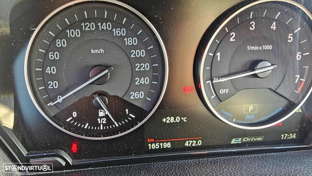 BMW 225xe Active Tourer Pack M - 13