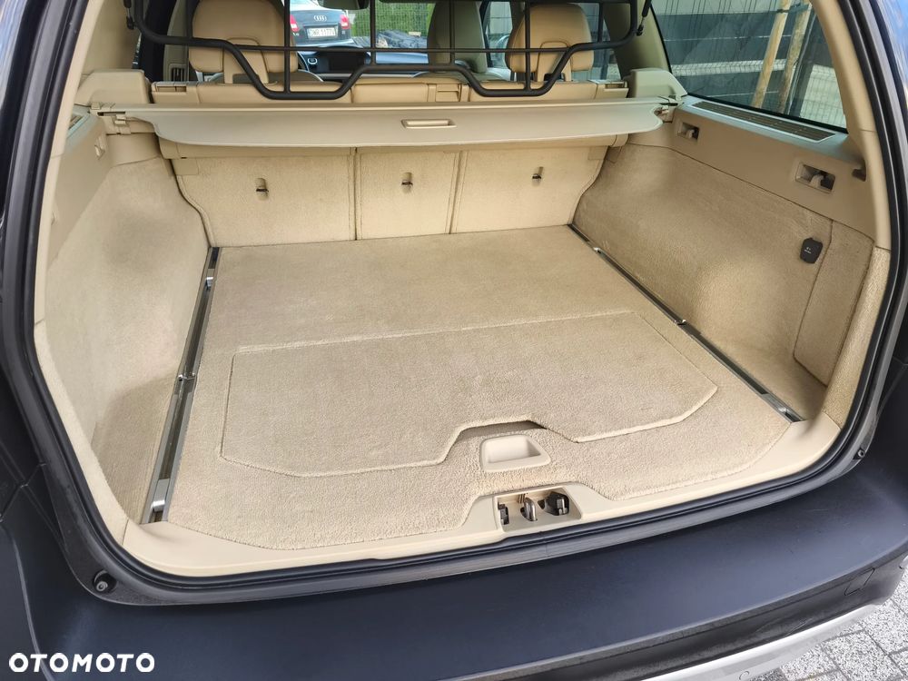 Volvo XC 70 D4 AWD Geartronic Summum - 30