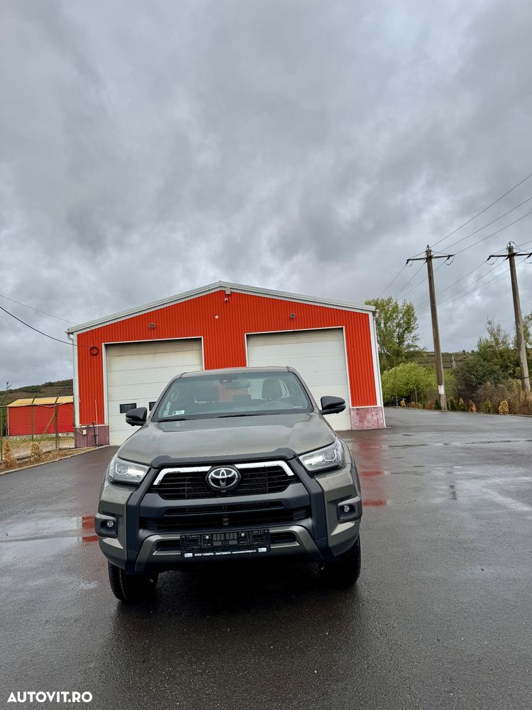 Toyota Hilux 4x4 Double Cab MHEV Autm. Invincible - 8