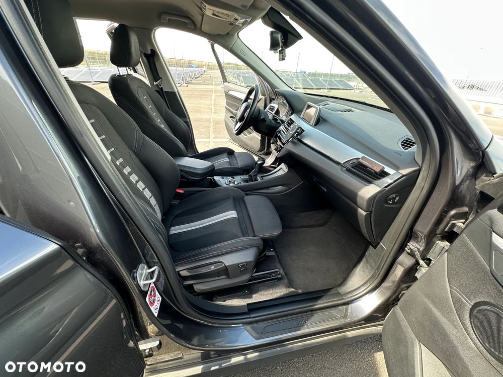 BMW X1 xDrive20d Advantage sport - 24