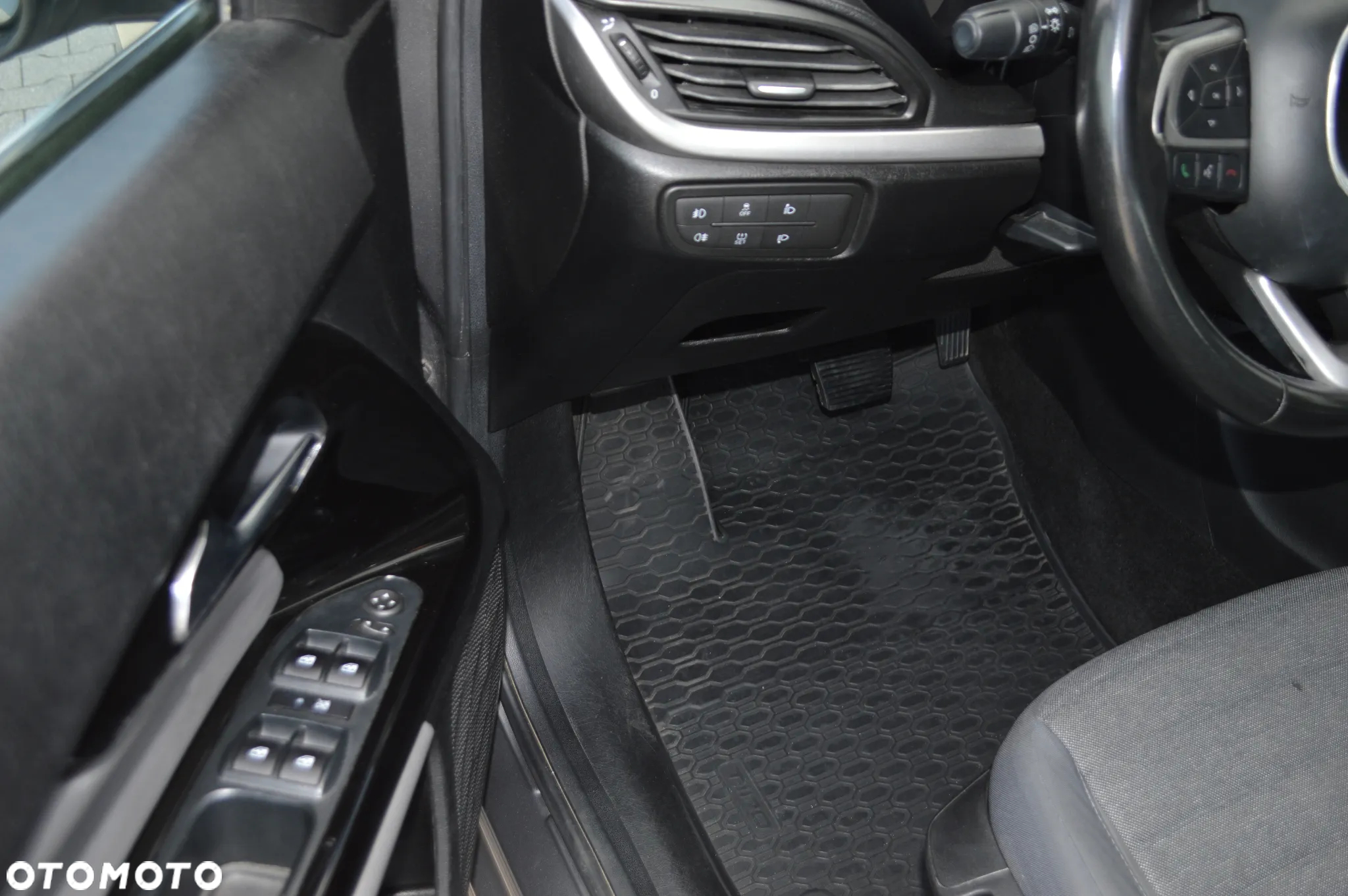 Fiat Tipo 1.6 E-Torq 16v Easy - 9