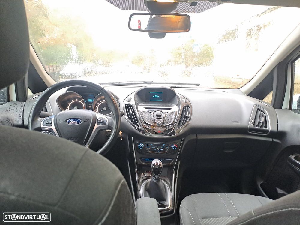 Ford B-Max 1.0 EcoBoost Titanium - 6