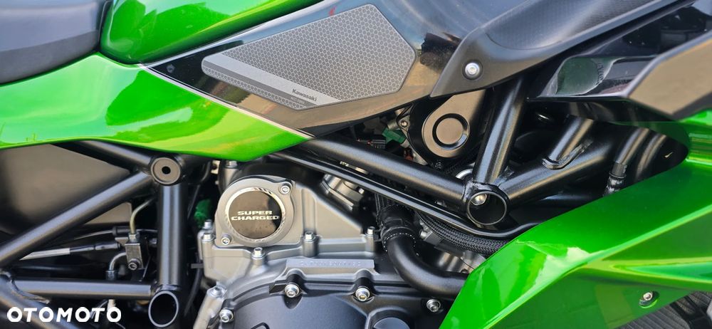 Kawasaki Ninja H2 SX - 20