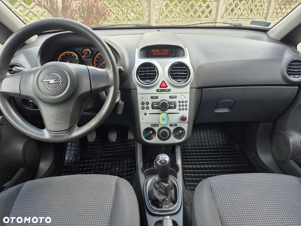 Opel Corsa 1.2 16V Enjoy - 5
