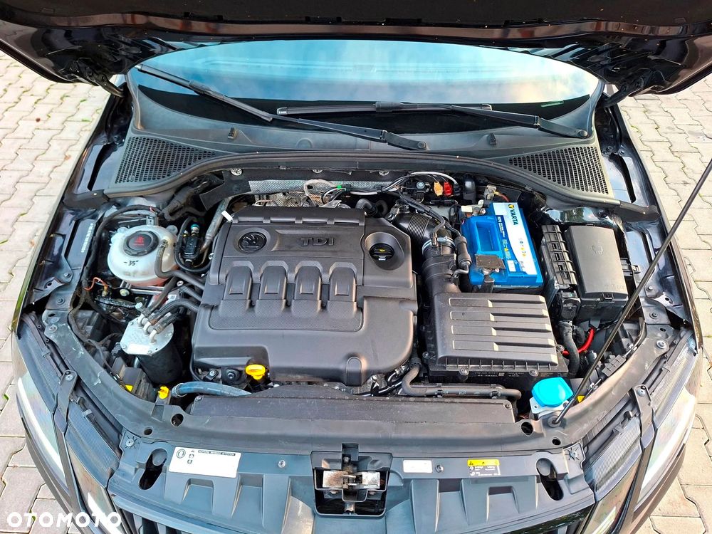 Skoda Octavia 2.0 TDI RS DSG EU6 - 17
