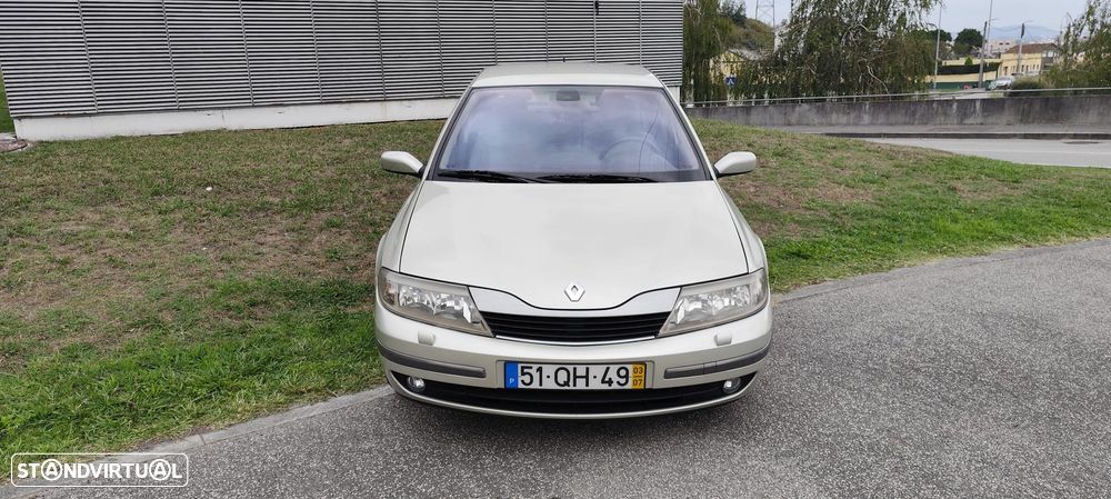 Renault Laguna 2.2 DCi Privilège - 3