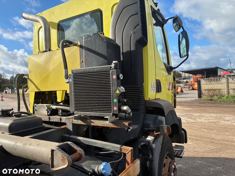 Renault Midlum 240 4x4 - 13